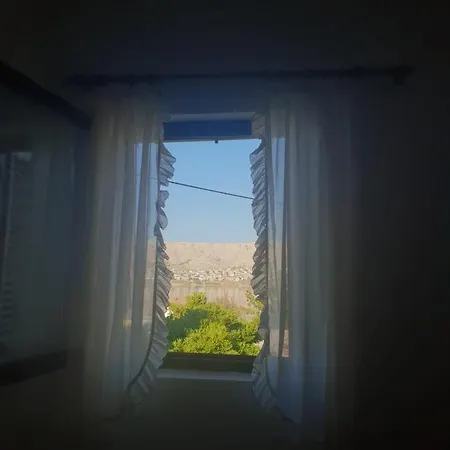 Tea Apartment *